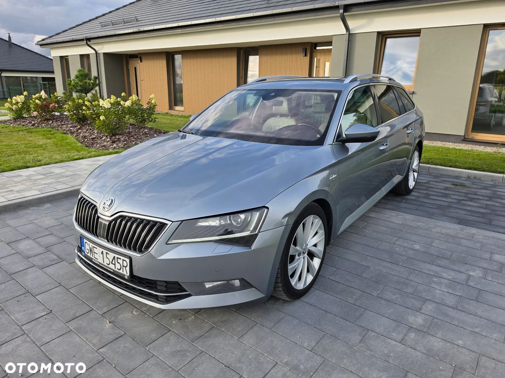 Skoda Superb 2.0 TDI L&K DSG - 2