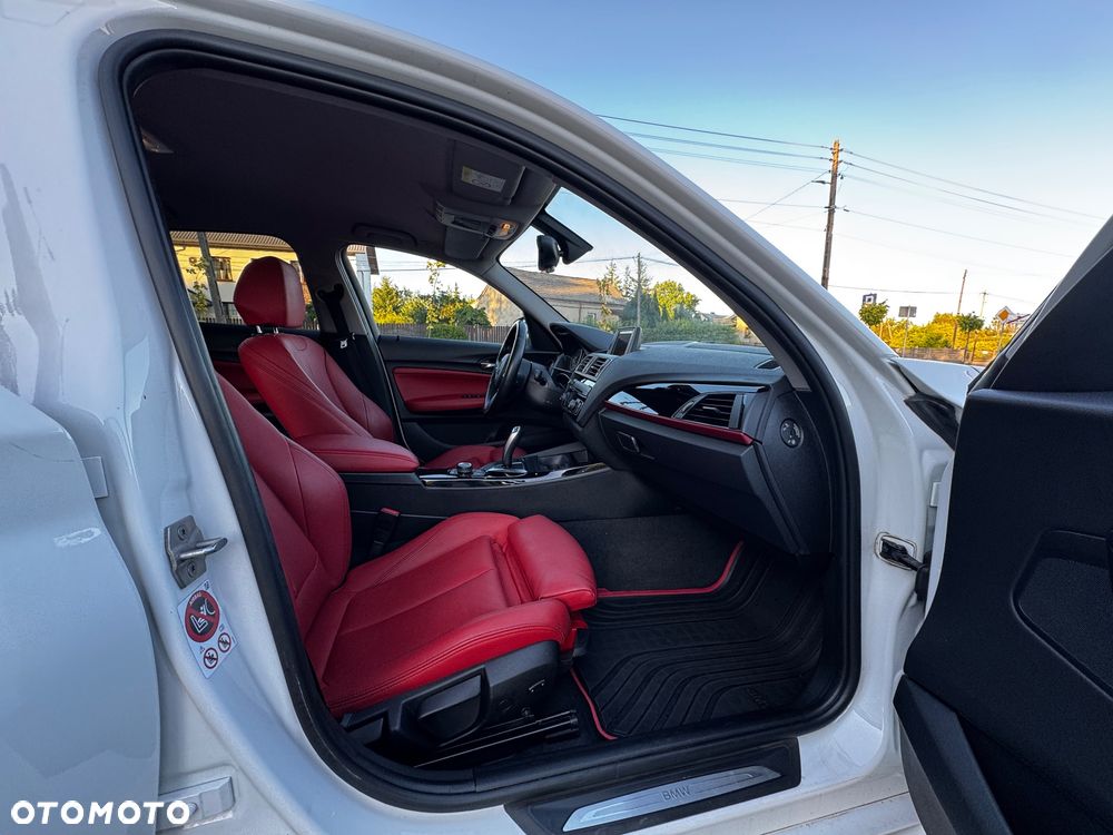 BMW Seria 1 118i Sport Line - 19