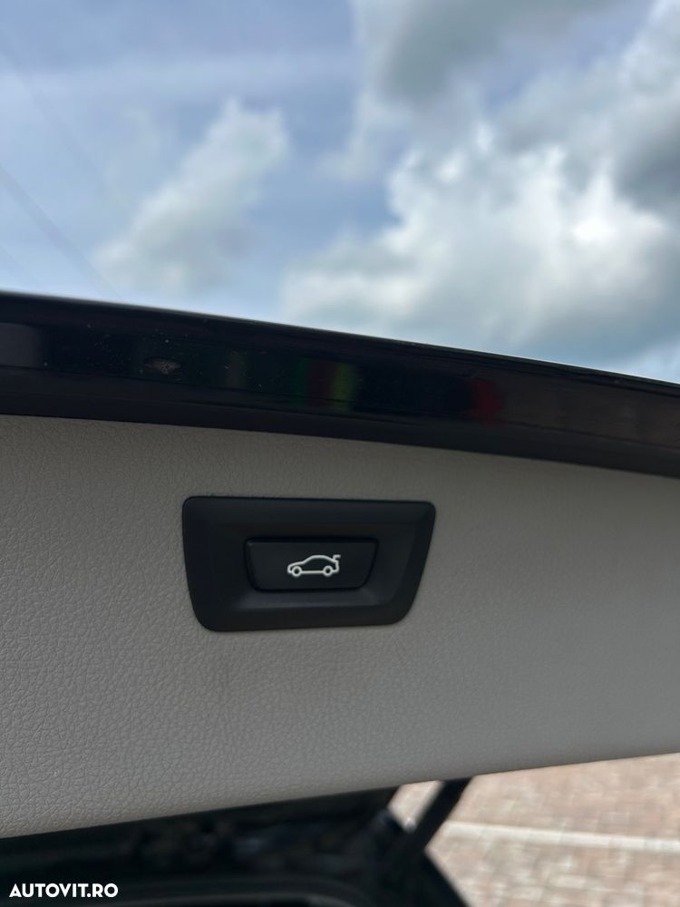 BMW Seria 3 318d Aut. Blue Performance Sport Line - 21