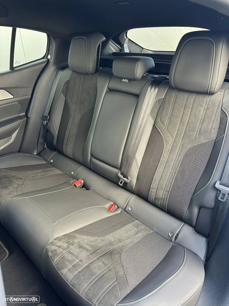 Peugeot 408 1.6 Hybrid GT e-DCS7 - 21