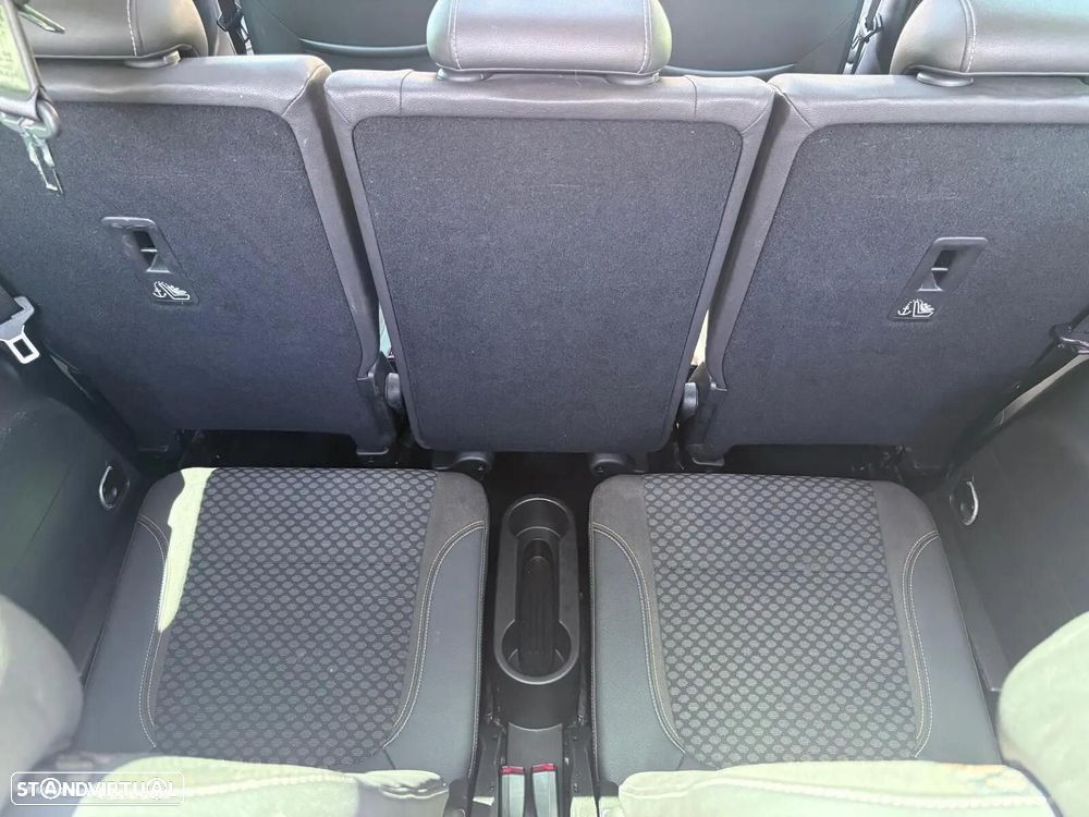Opel Zafira 1.6 CDTi Dynamic S/S - 27