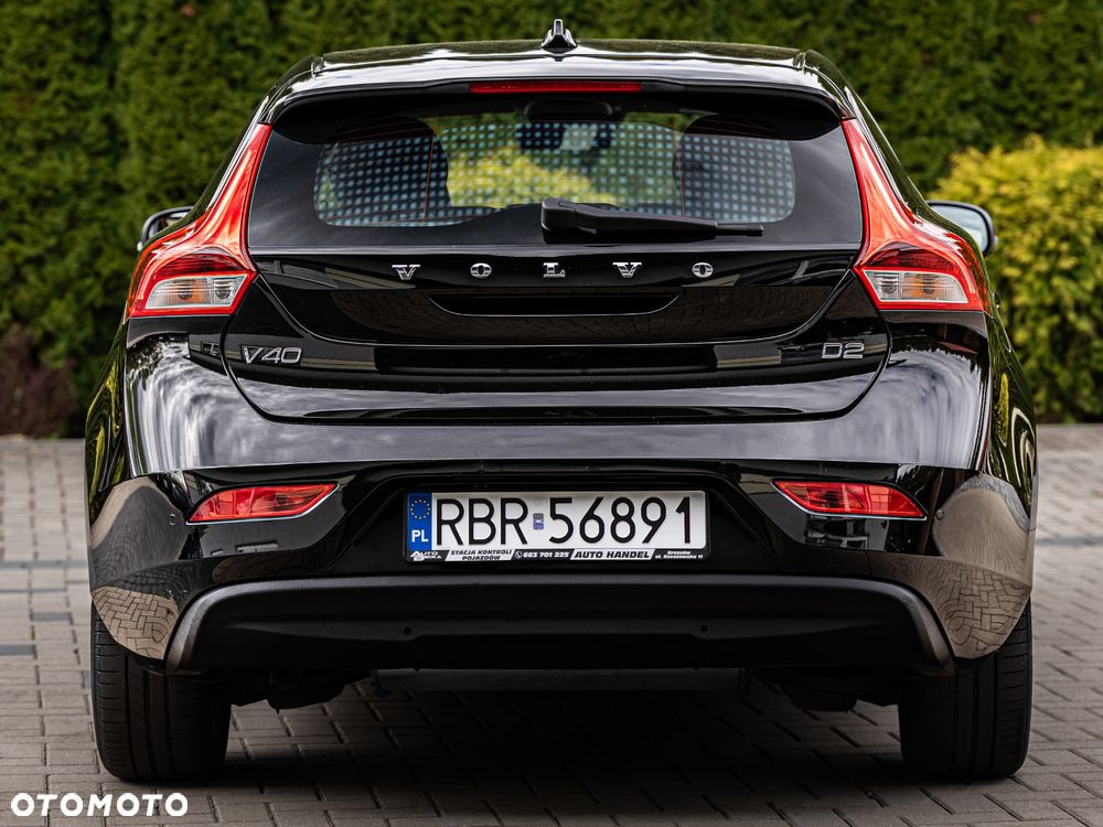 Volvo V40 D2 - 16