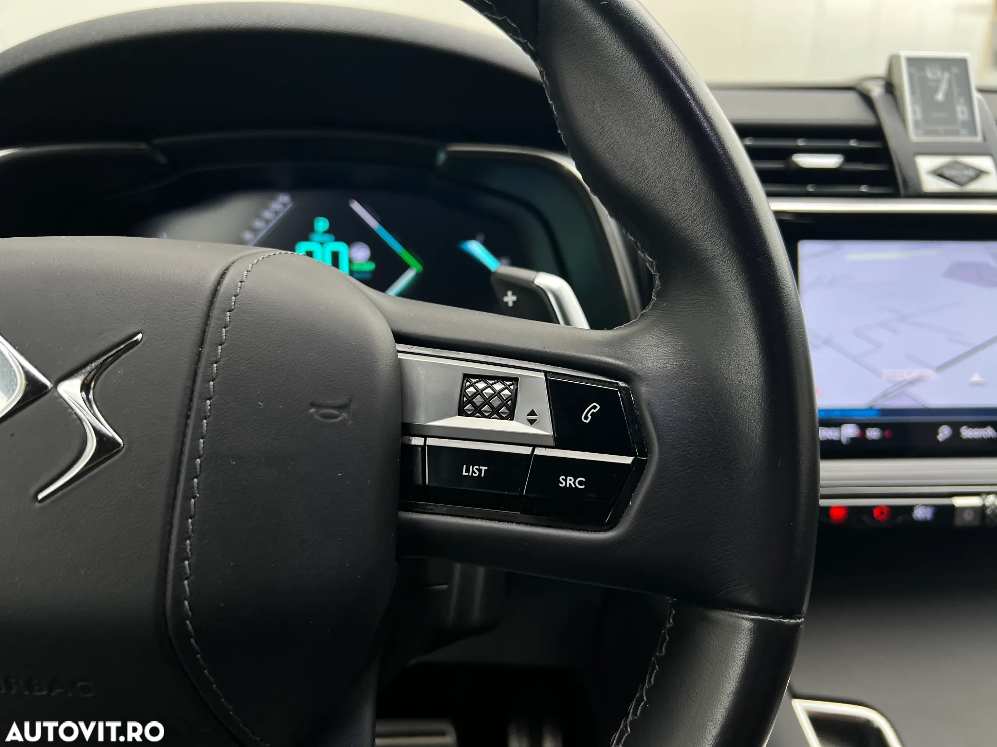 Citroën DS7 Crossback E-TENSE 4x4 GRAND CHIC - 16