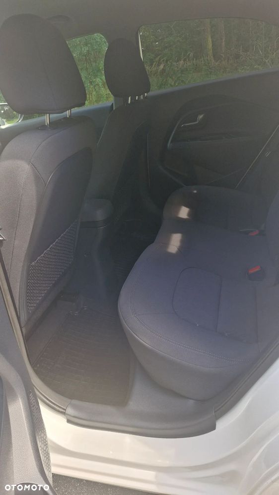 Kia Rio 1.2 Business Line Plus - 7