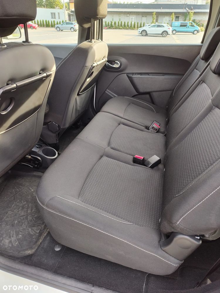 Dacia Lodgy 1.6 SCe Laureate S&S - 10