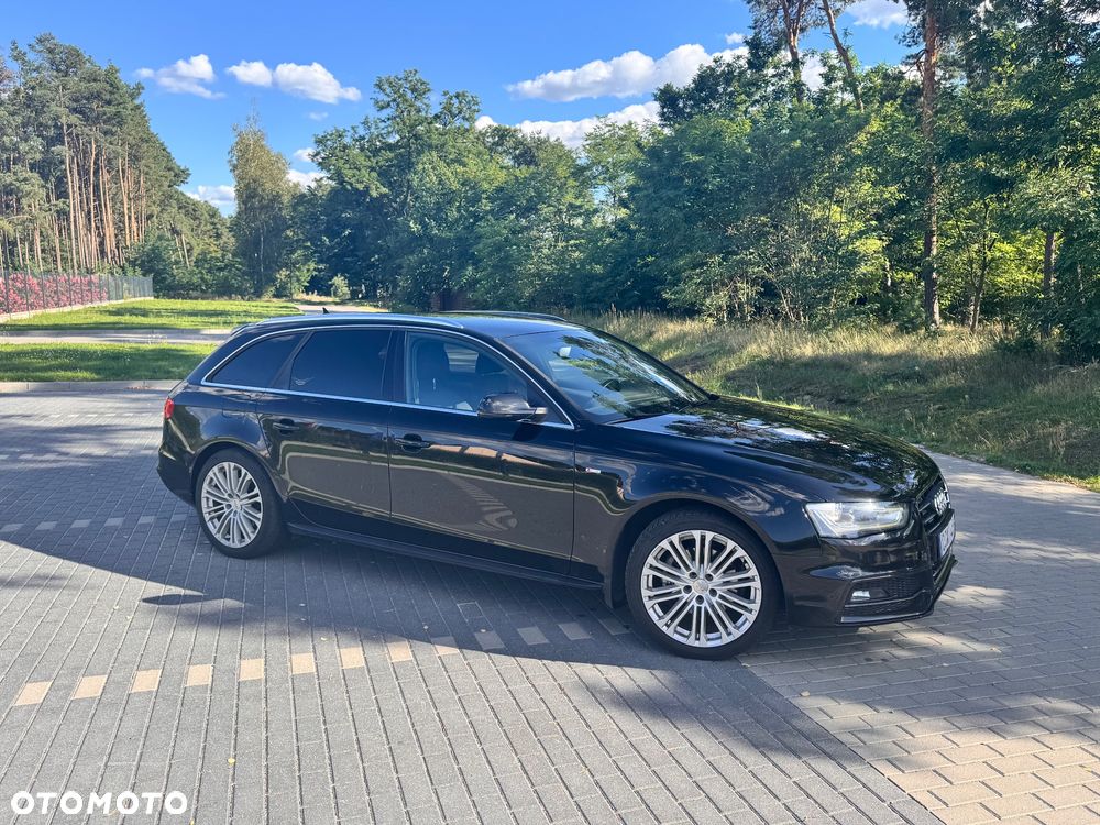 Audi A4 Avant 2.0 TDI DPF quattro S tronic S line Sportpaket - 7