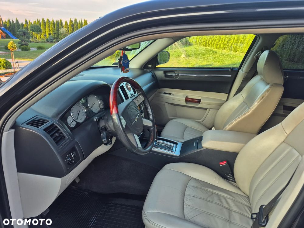 Chrysler 300C 3.0 V6 CRD - 5