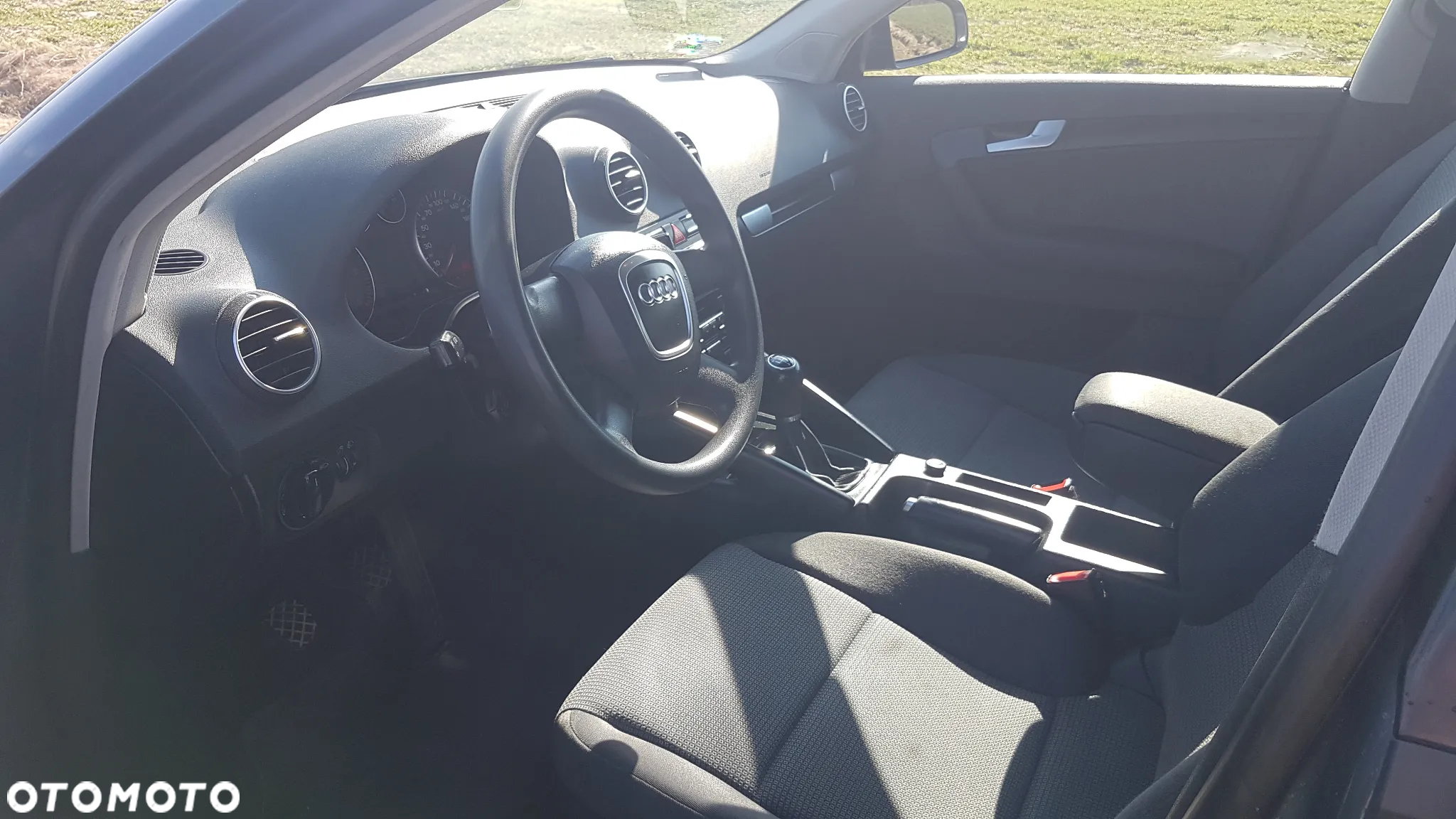 Audi A3 1.9 TDI Ambiente - 4