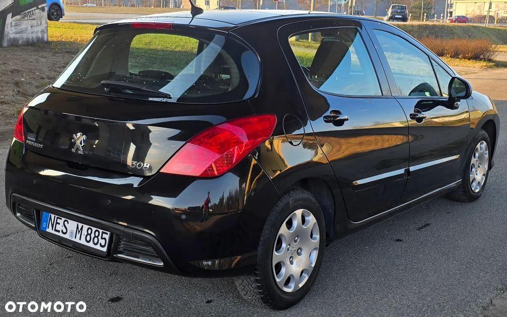 Peugeot 308 1.6 HDi Premium Plus - 4