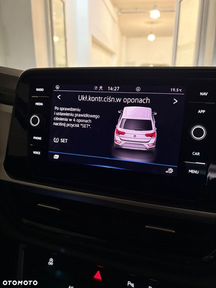 Volkswagen T-Roc - 20