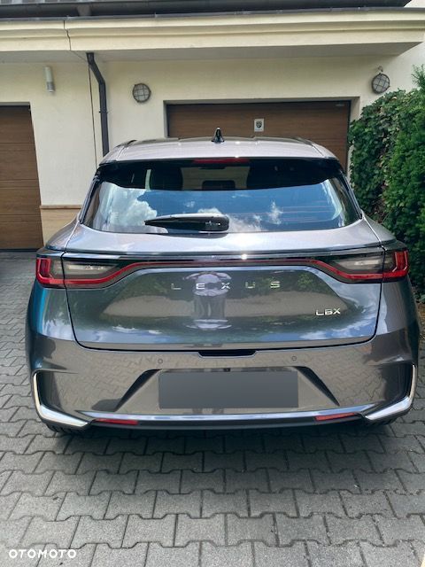 Lexus LBX 1.5 Hybrid Relax - 3