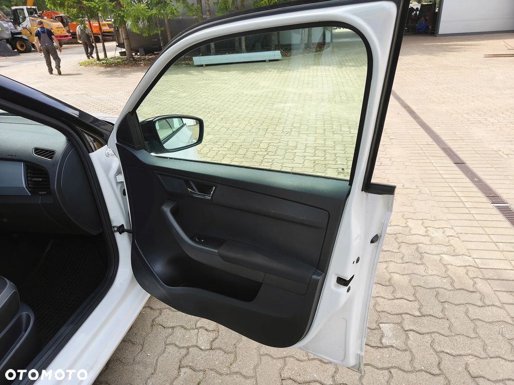 Skoda Fabia 1.0 TSI Ambition - 11