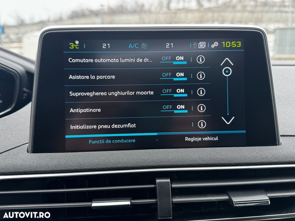 Peugeot 3008 PHEV EAT8 4X4 GT Pack - 31