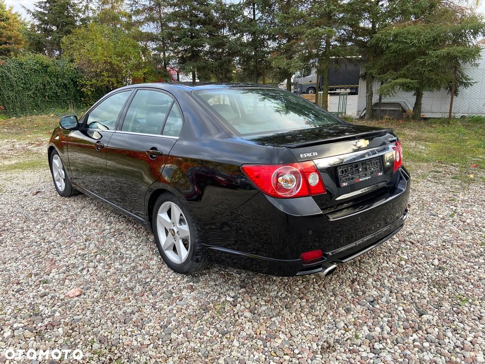 Chevrolet Epica - 14