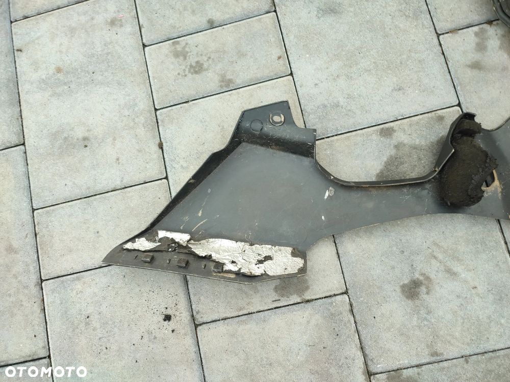 Owiewka, osłona lewa, bok, boczek lewy, pług Yamaha R1 RN12 - 12