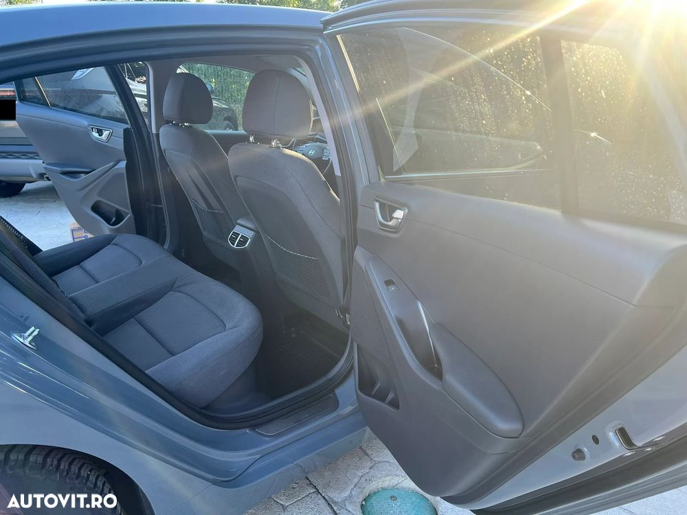 Hyundai IONIQ - 6