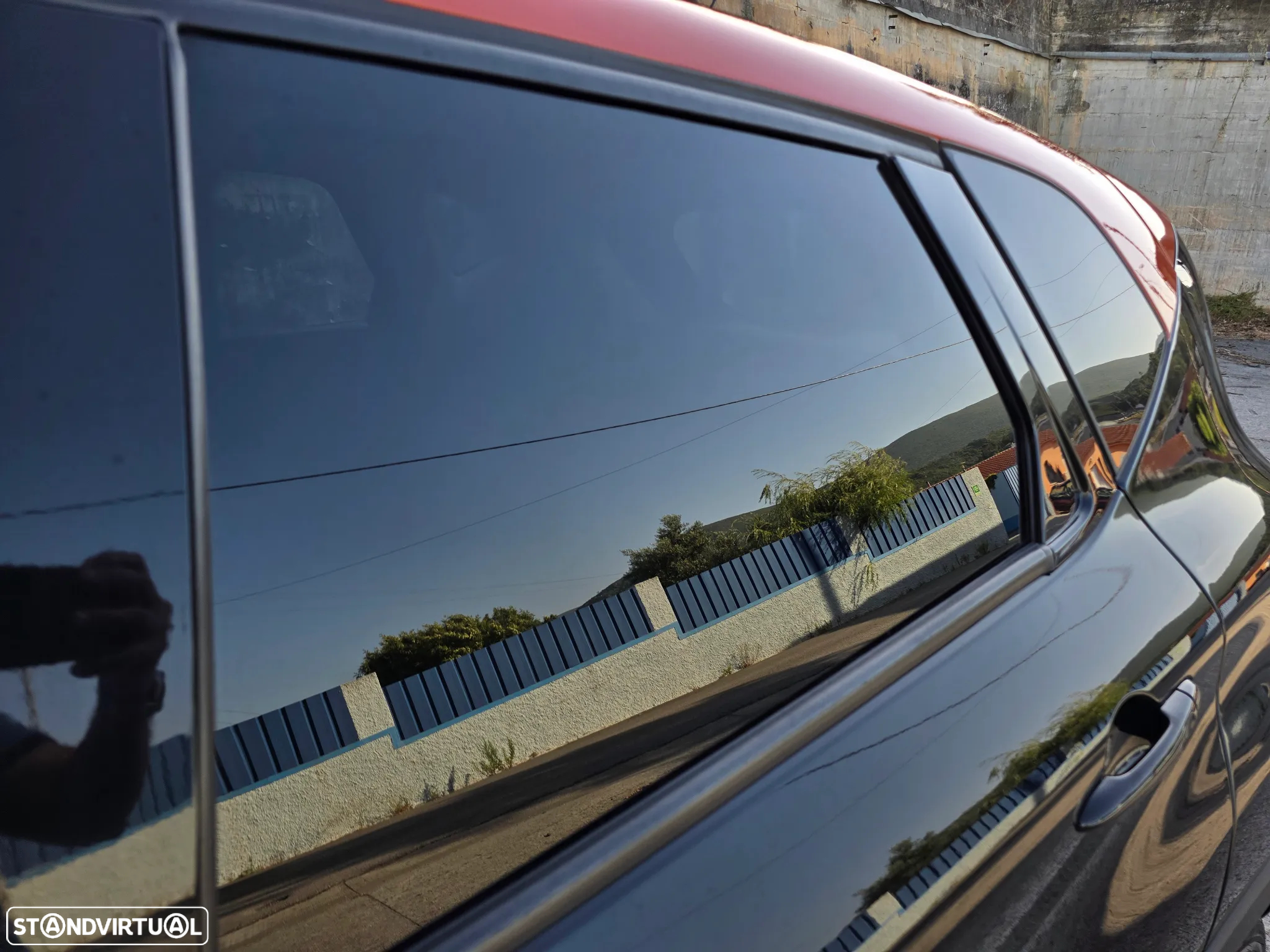 Renault Captur 1.5 dCi Exclusive EDC - 14