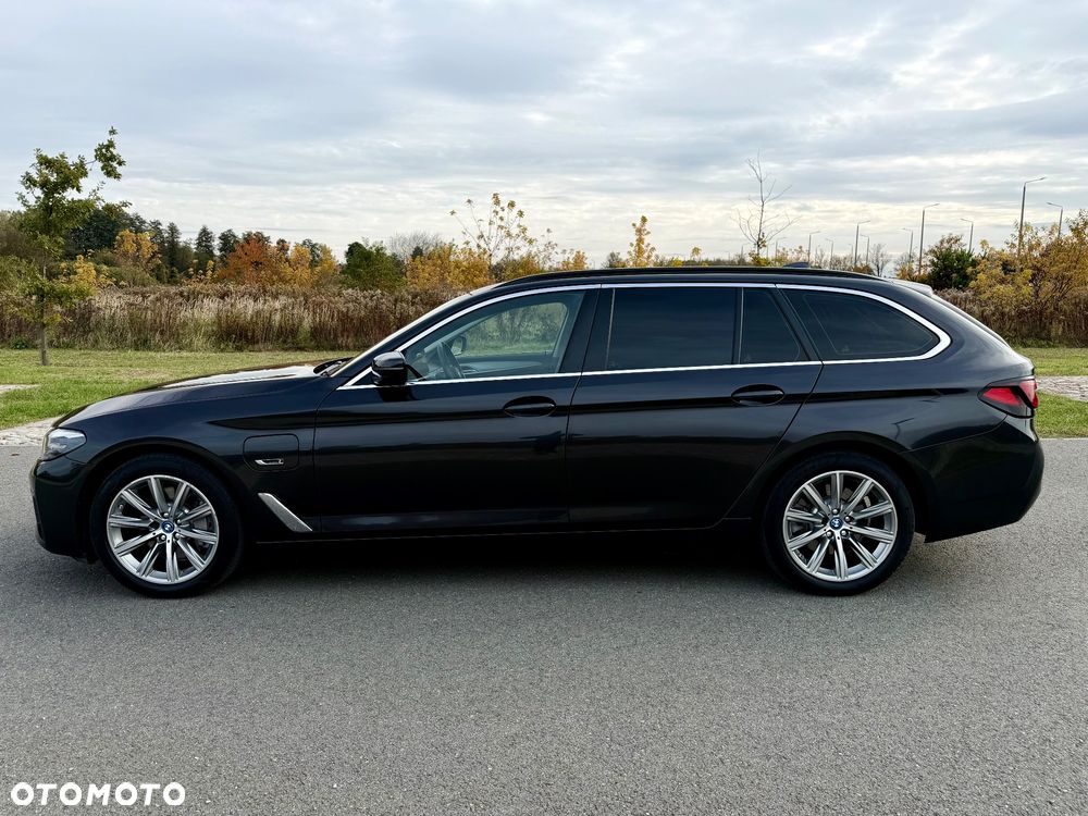 BMW Seria 5 530e Luxury Line - 10
