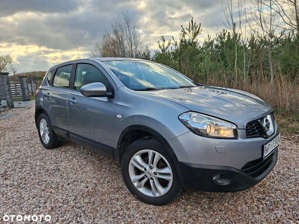 Nissan Qashqai 1.6 visia - 1
