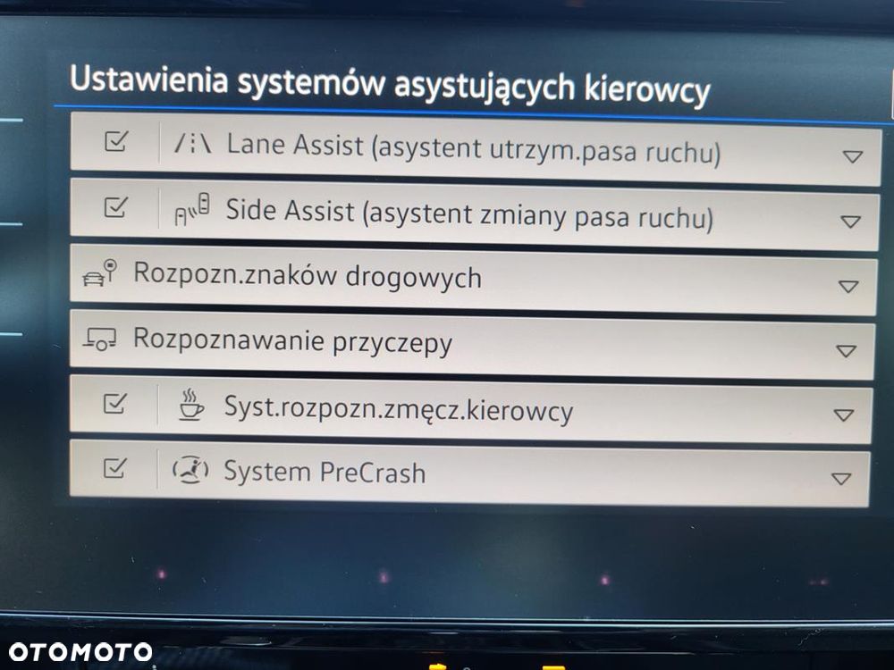 Volkswagen Arteon 2.0 TDI 4Motion R-Line DSG - 39