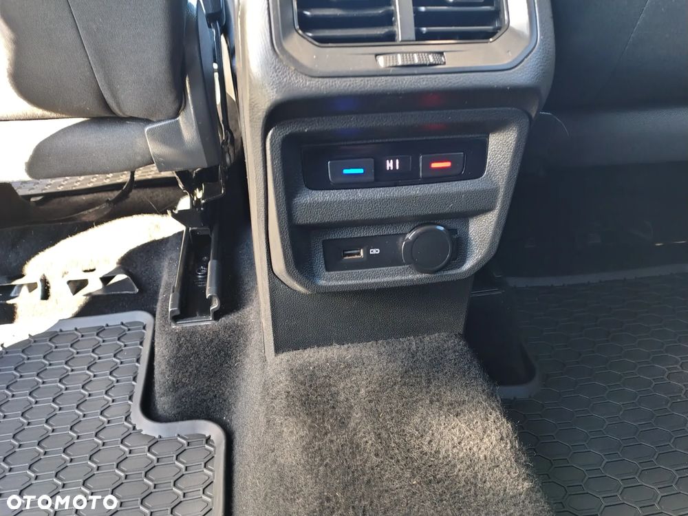 Volkswagen Tiguan 2.0 TSI 4Mot Elegance DSG - 27