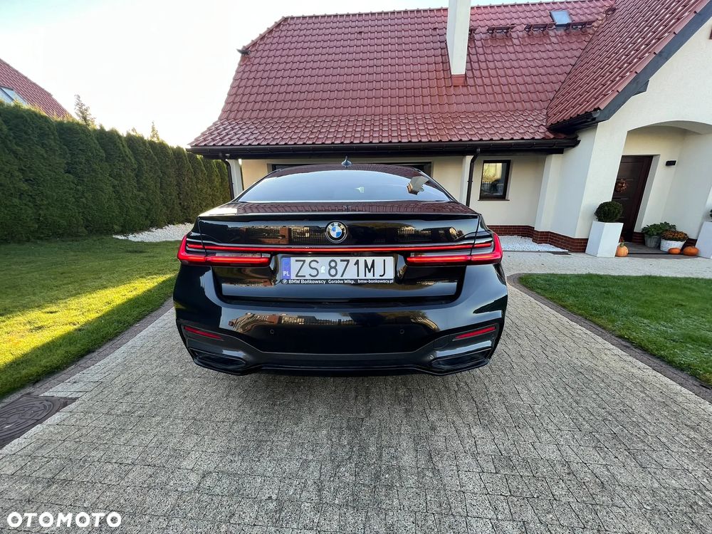 BMW Seria 7 750d xDrive - 18