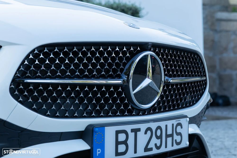Mercedes-Benz A 200 d 4Matic 8G-DCT Advanced AMG Line - 4