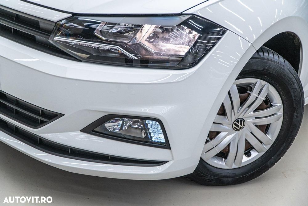 Volkswagen Polo 1.0 Comfortline - 34