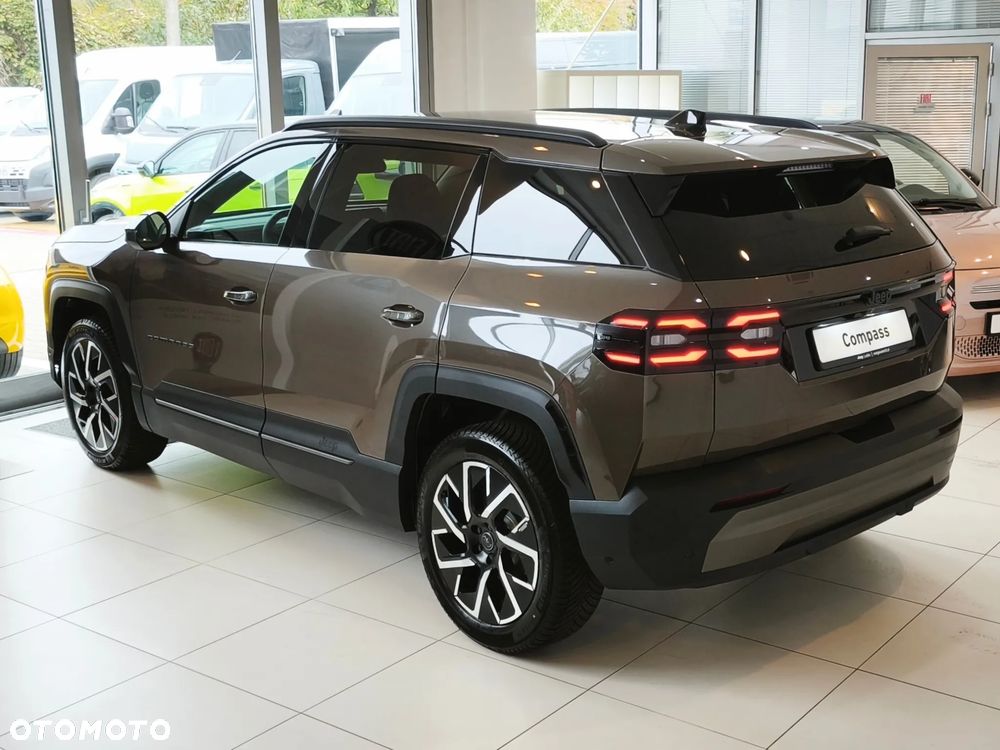 Jeep Compass 1.2 T3 mHEV Altitude FWD DCT - 9
