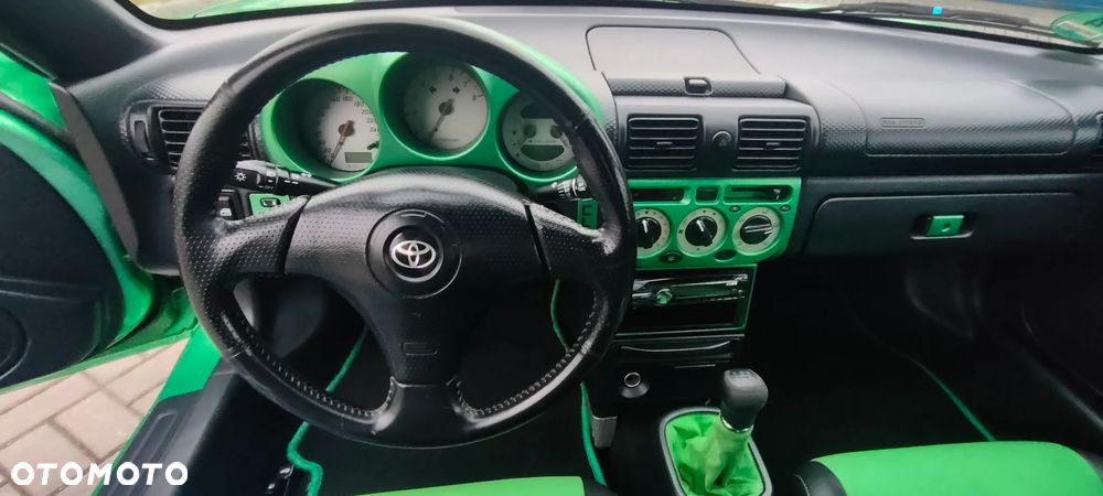 Toyota MR2 Roadster - 21