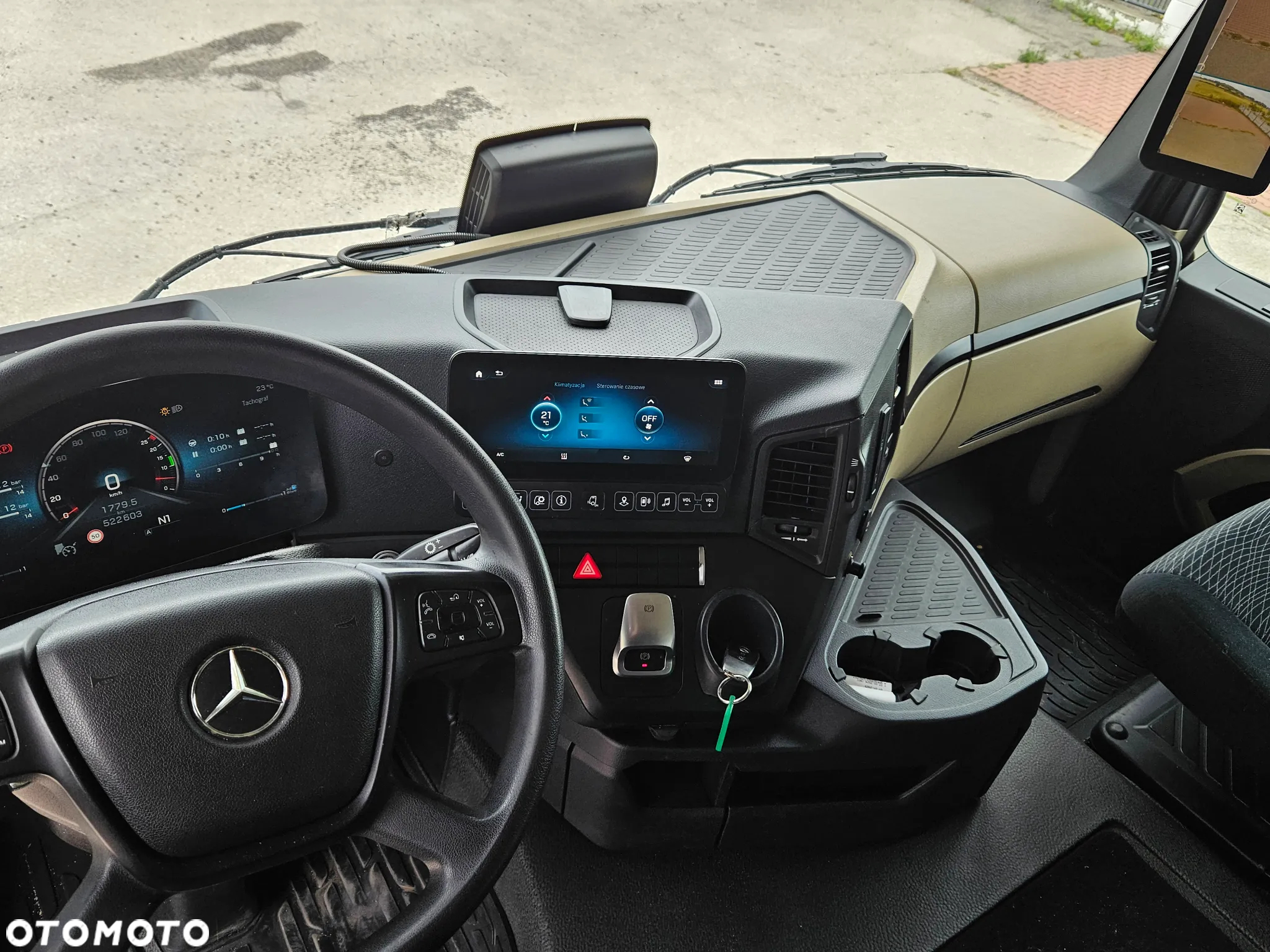 Mercedes-Benz ACTROS 1833 / BURTO-FIRANKA / WINDA / 18 PALET / 8600 ŁADOWNOŚĆ / AUTOMAT / DUŻY SILNIK / 10.2019  ROK / SYPIALKA / LEDY / KAMERY / VIRTUAL COCPIT/ JAK NOWY - 27
