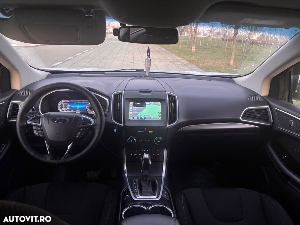 Ford Edge 2.0 TDCi Bi-Turbo 4x4 ST-LINE - 3