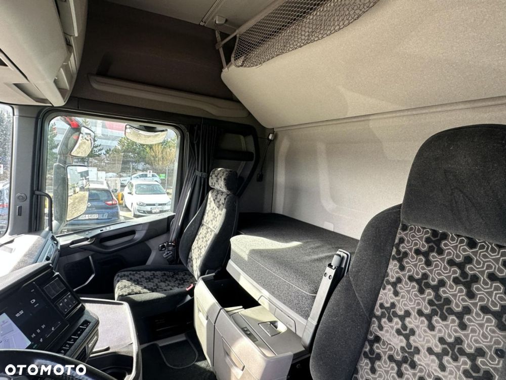 Scania R 460 A4x2NA - 10