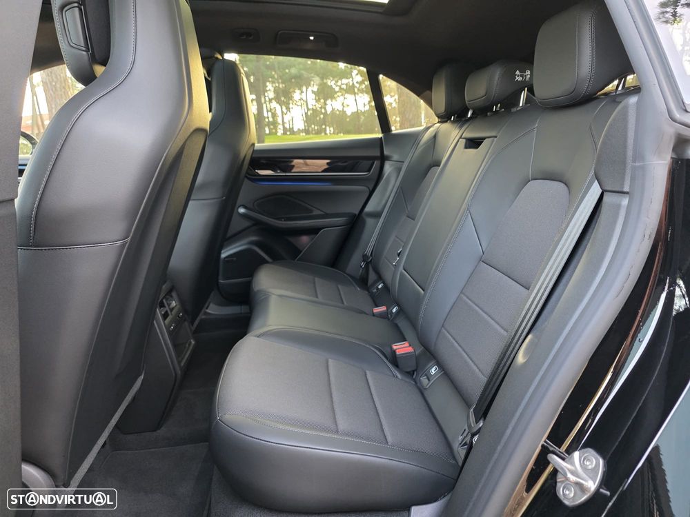 Porsche Macan Standard - 18