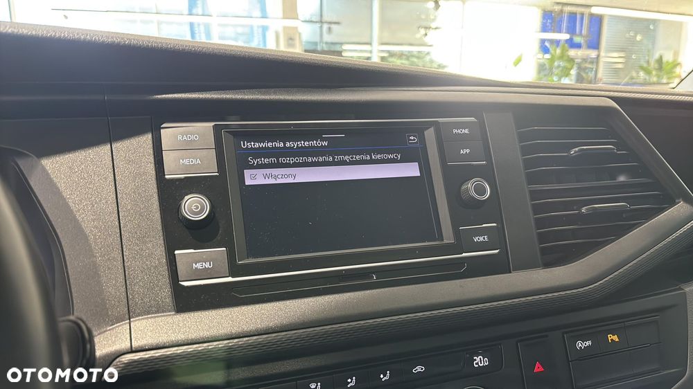 Volkswagen Caravelle 2.0 TDI L2 Comfortline - 23