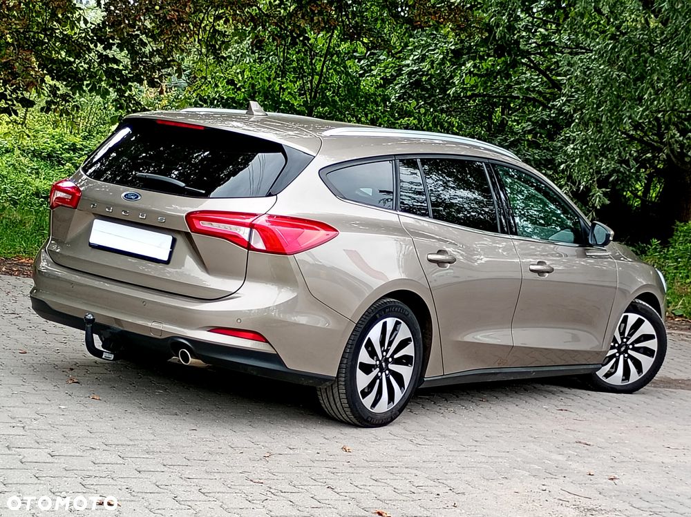 Ford Focus 1.5 EcoBlue Start-Stopp-System TITANIUM - 4