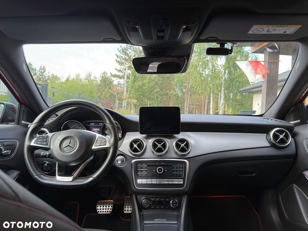 Mercedes-Benz GLA 220 4-Matic AMG Line - 7