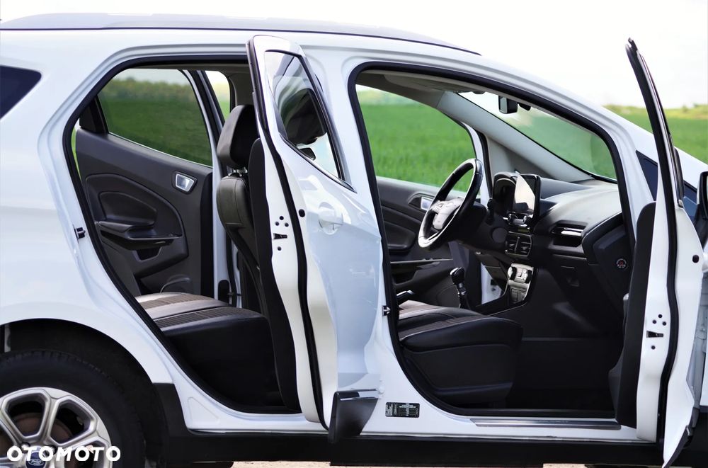 Ford EcoSport - 30
