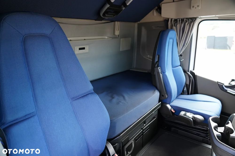 Volvo FH 460  / I-SHIFT / 12.2024 / - 33