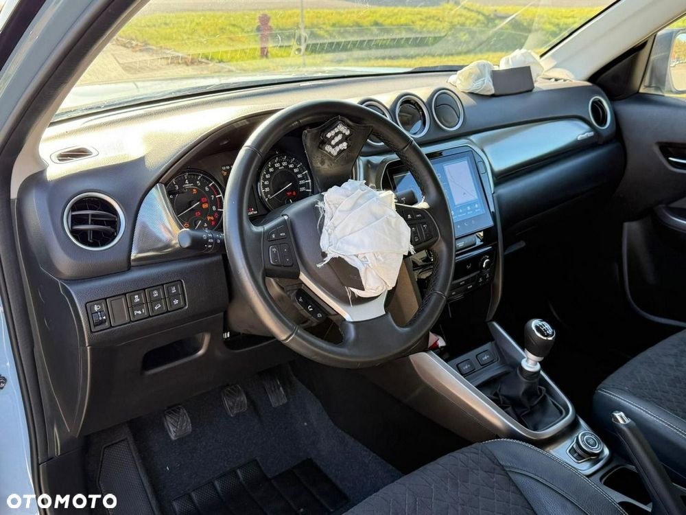 Suzuki Vitara 1.4 Boosterjet mHEV Premium Plus 4WD - 15