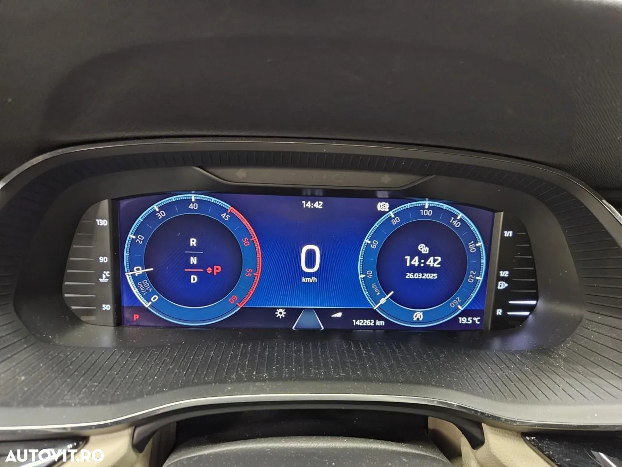 Skoda Octavia 2.0 TDI DSG Style - 2