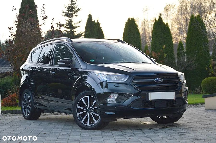 Ford Kuga 1.5 EcoBoost 2x4 ST-Line - 3