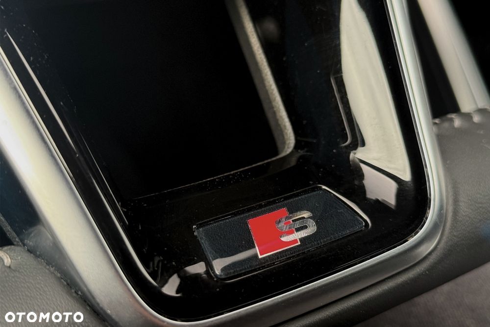 Audi A6 Avant 40 TDI S tronic S line - 31