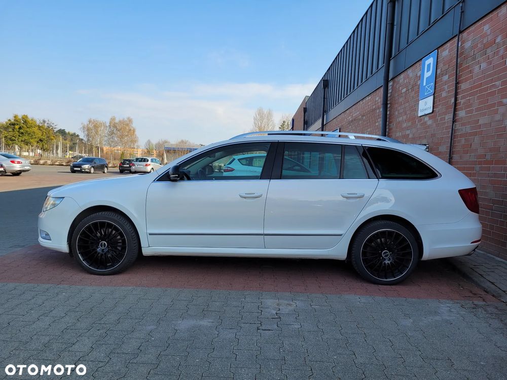 Skoda Superb 1.8 TSI Exclusive - 17