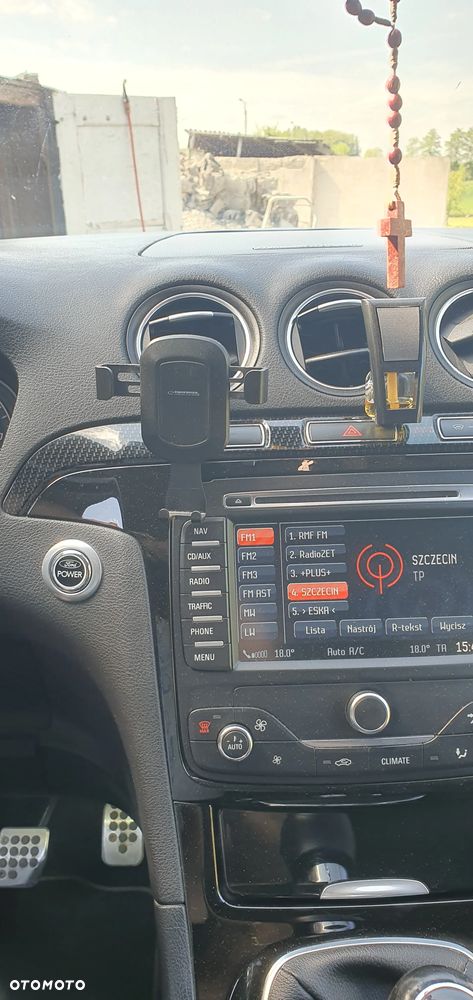 Ford S-Max - 24