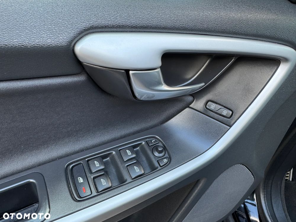 Volvo XC 60 - 15