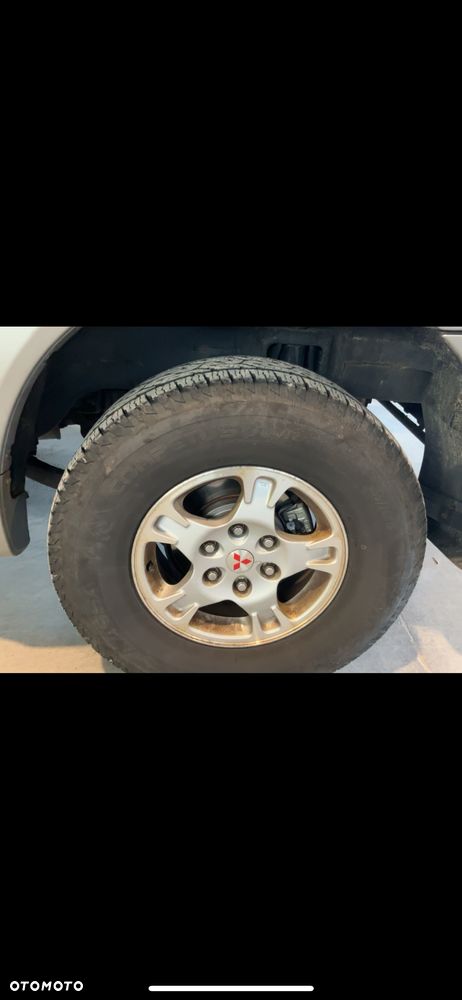 Mitsubishi Pajero 3.2 DI-D Automatik Dakar - 8