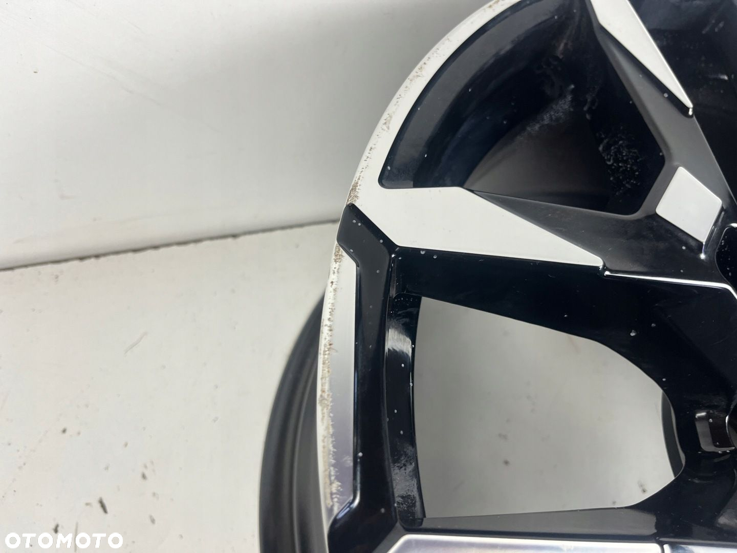 BMW 3 G20 G21 4 G22 G23 G26 FELGA M PAKIET 8JX19 ET27 5X112 - 5