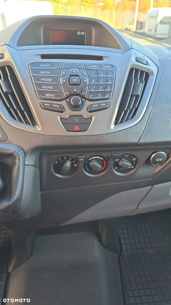 Ford Transit Custom - 11