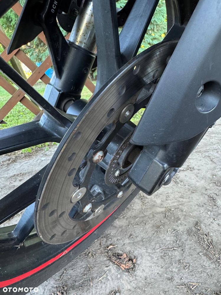 Yamaha MT - 22